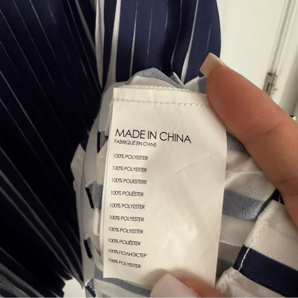 Club Monaco Pleated Tank Camisole Blue and White size XS - Picture 7 of 8